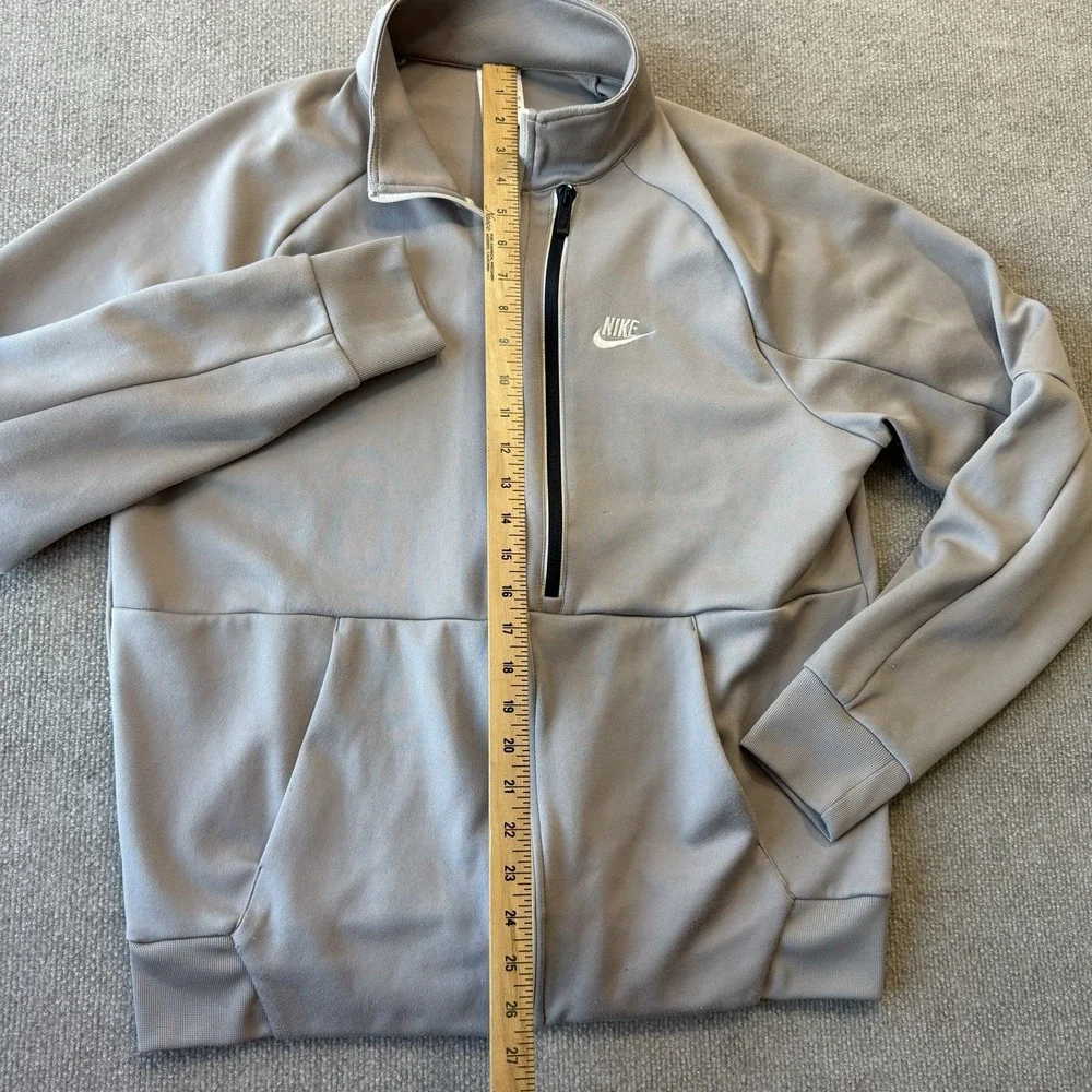 Nike sportswear full